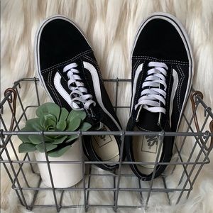 Old School LowTop Vans🐼
